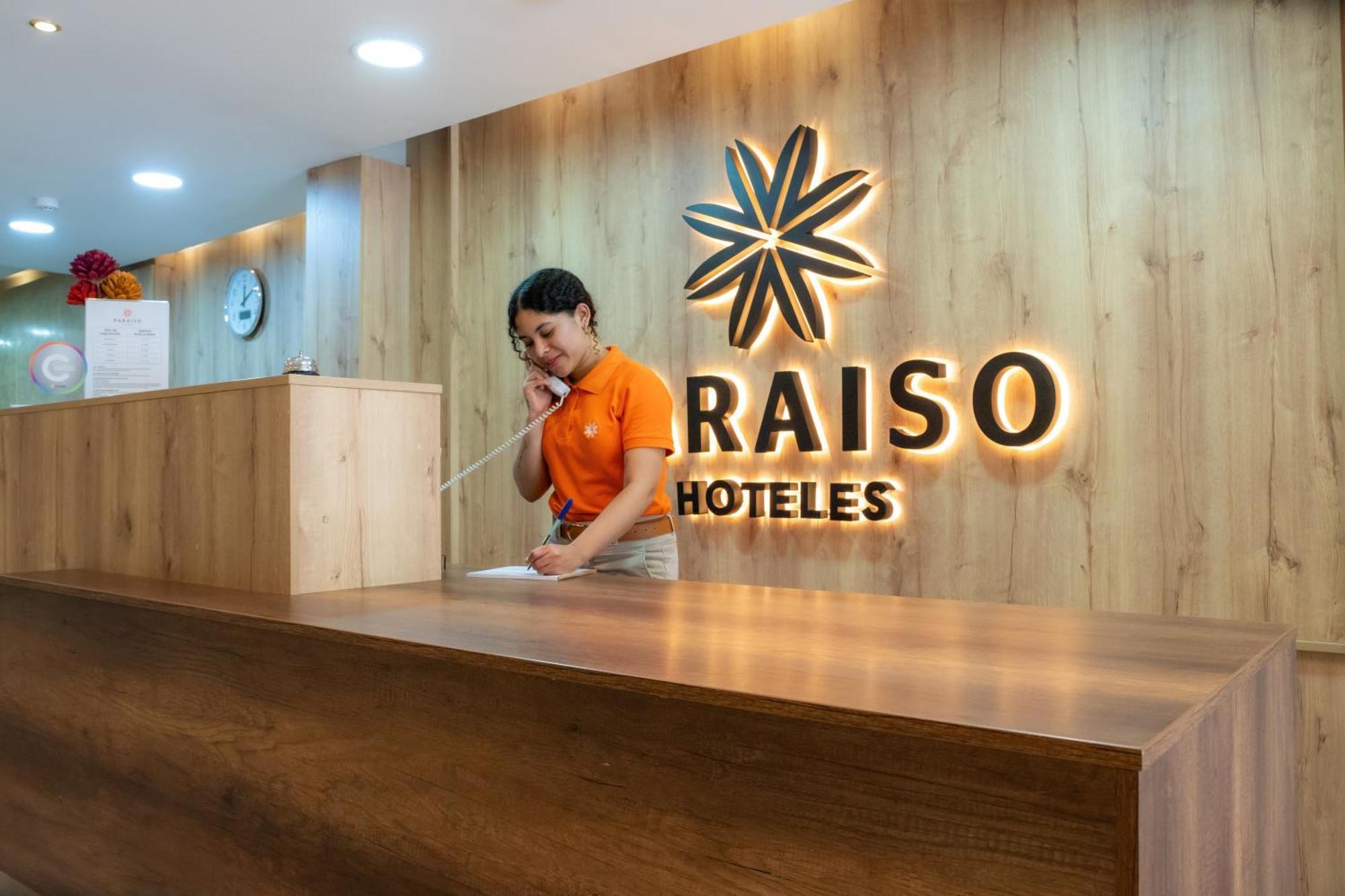Hoteles Paraiso ชิกลาโย ภายนอก รูปภาพ